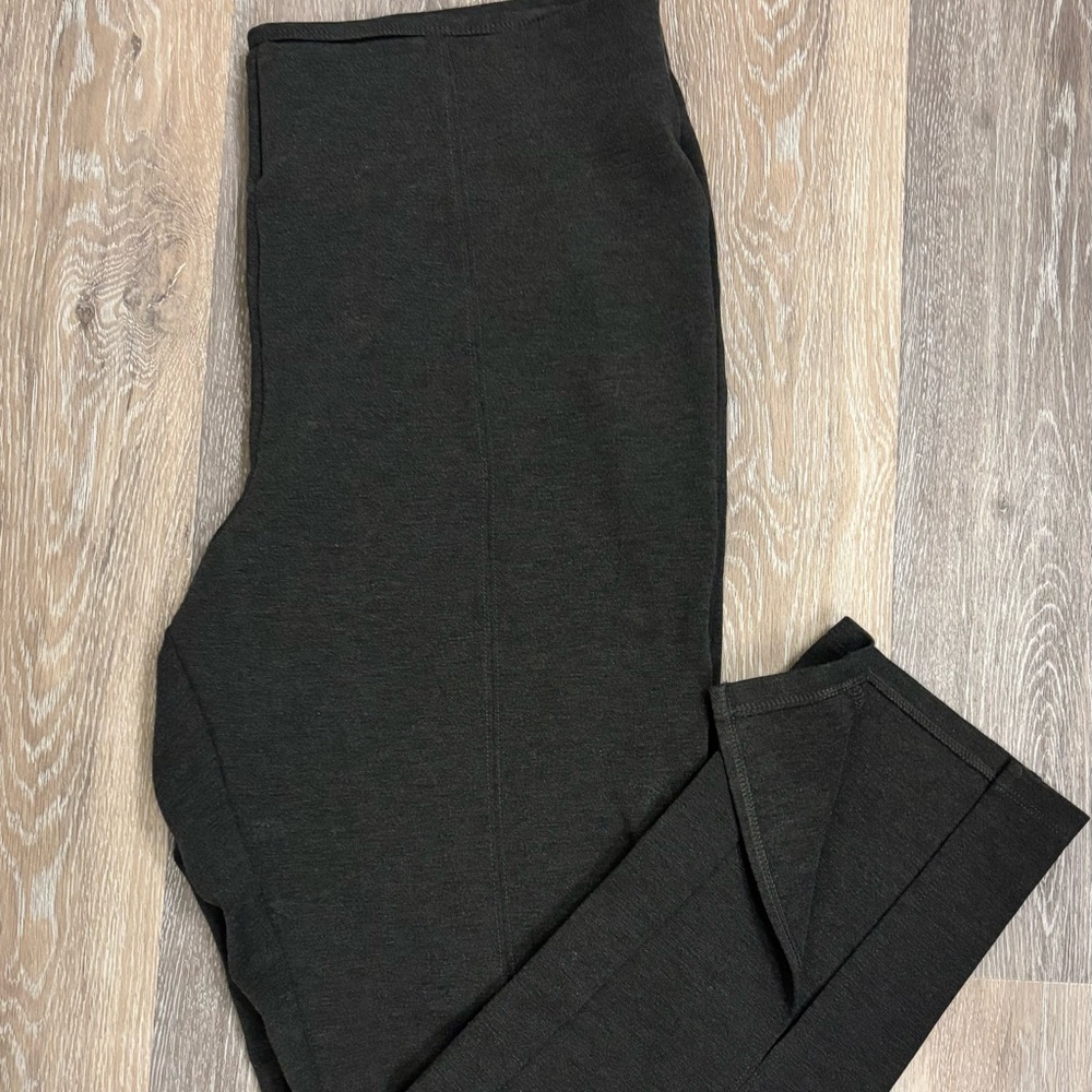 Old Navy Pointe Skin Split Line Pants